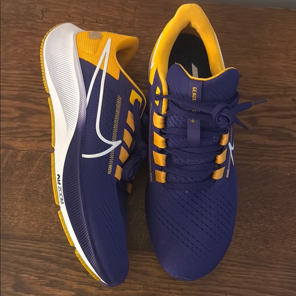 LSU Nike Air Zoom Pegasus 38 SEC edition size 10 - Brand New without Box.